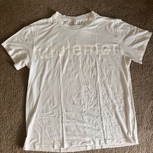 EUC Lululemon All Yours Tee Graphic size 8, like new